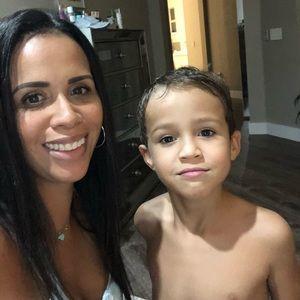 Meet your Posher, Litzi